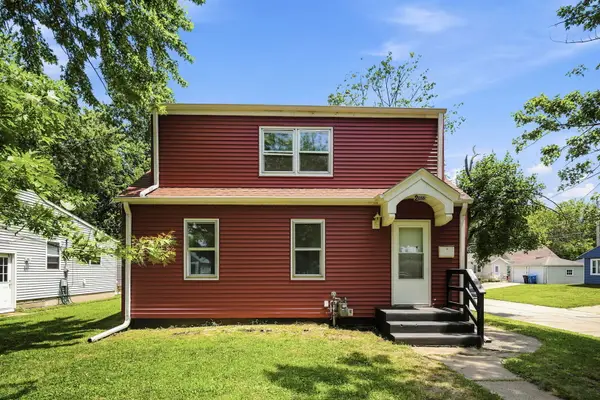 2055 36th Street, Rock Island, IL 61201