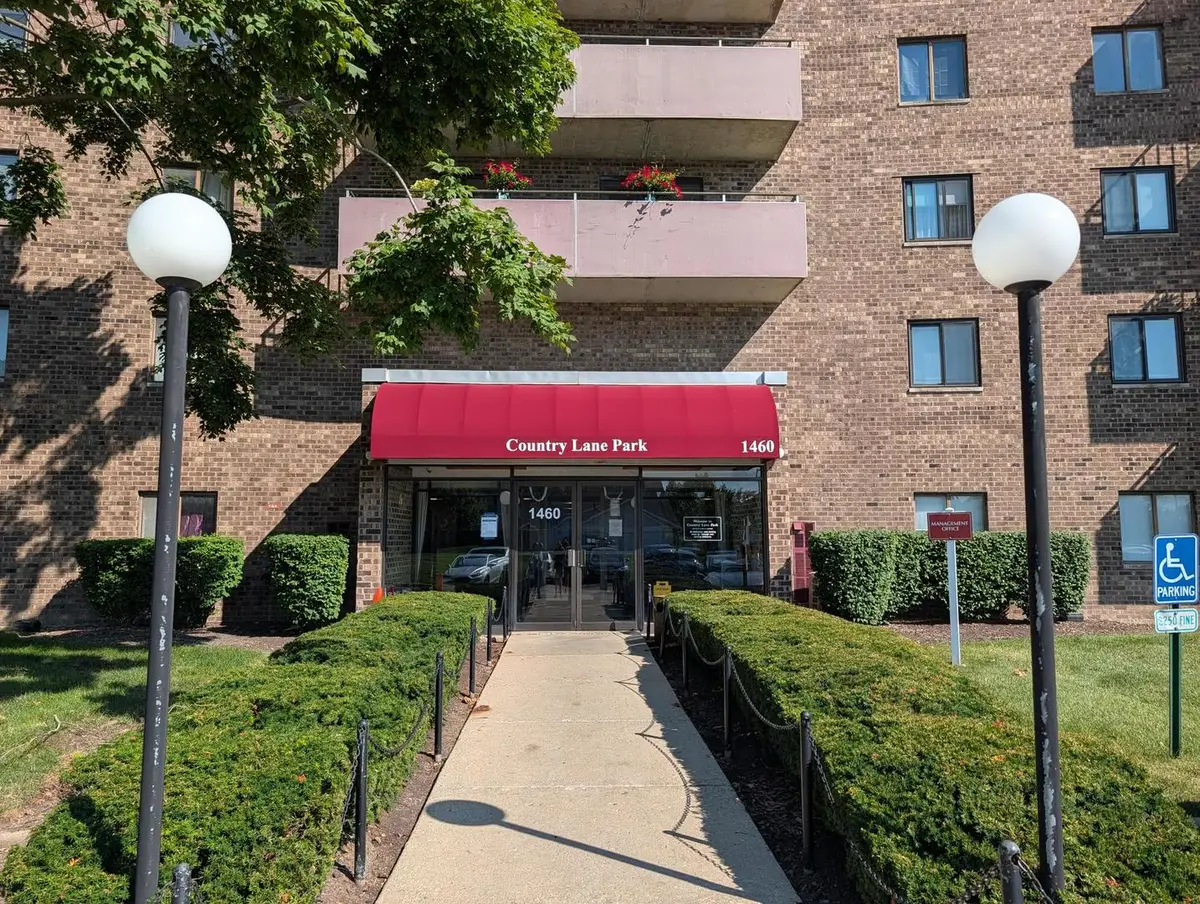 1460 Fairlane Drive #202, Schaumburg, IL 60193 - #1
