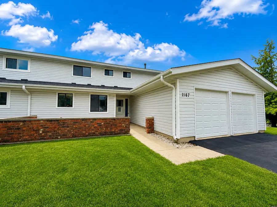 1187 Foxboro Court #1187, Schaumburg, IL 60193 - #2