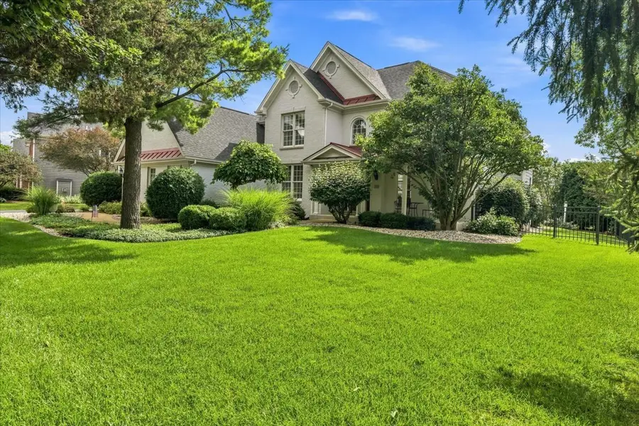 339 Vonder Lane, Geneva, IL 60134 - #2