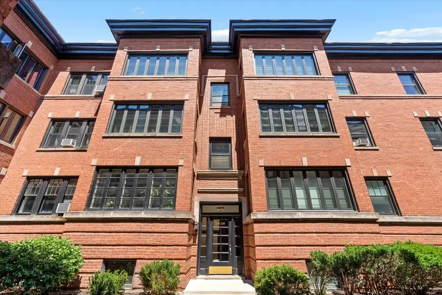 2018 Sherman Avenue #1W, Evanston, IL 60201 - #2