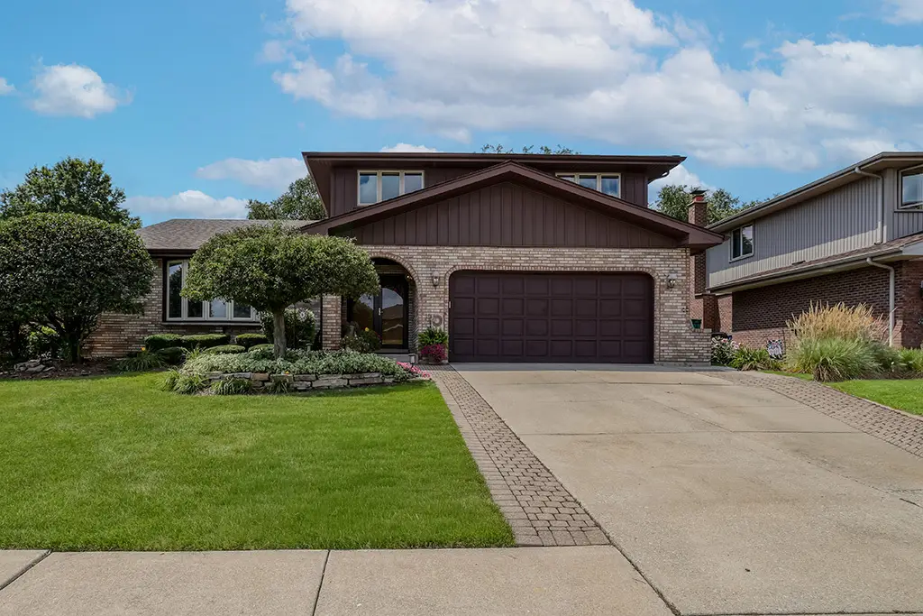 15614 S Badger Lane, Homer Glen, IL 60491 - #1