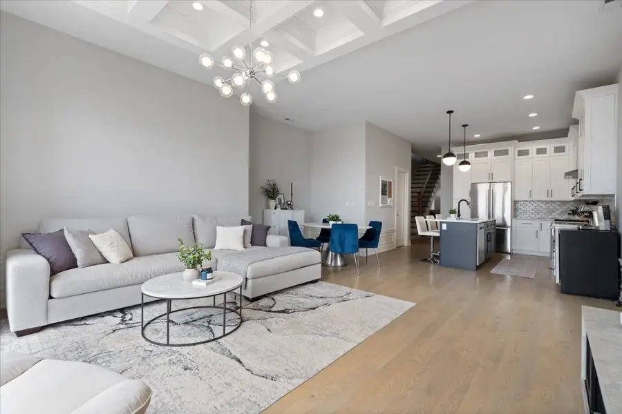 2446 W Augusta Boulevard #3, Chicago, IL 60622 - #2