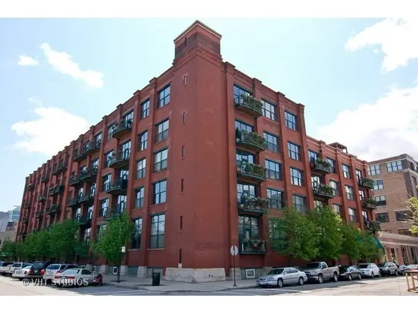 1000 W Washington Boulevard #517, Chicago, IL 60607