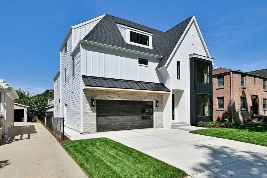 680 S Bryan Street, Elmhurst, IL 60126 - #2