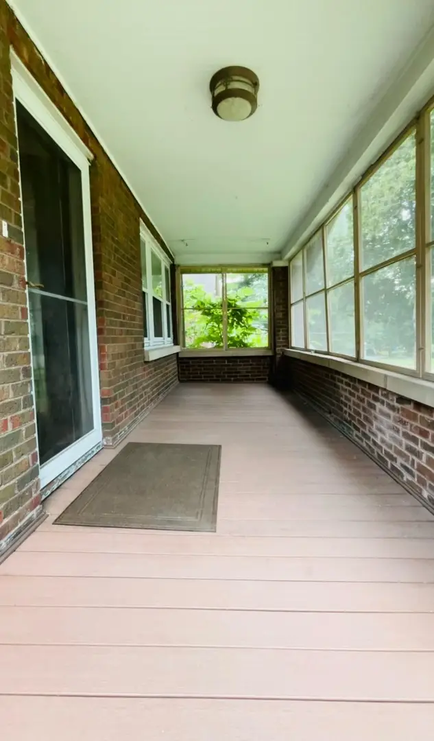 216 S London Avenue, Rockford, IL 61104 - #3