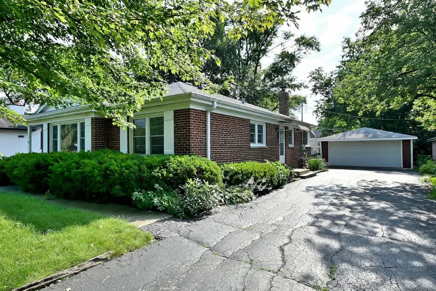 936 S Monroe Street, Hinsdale, IL 60521 - #2