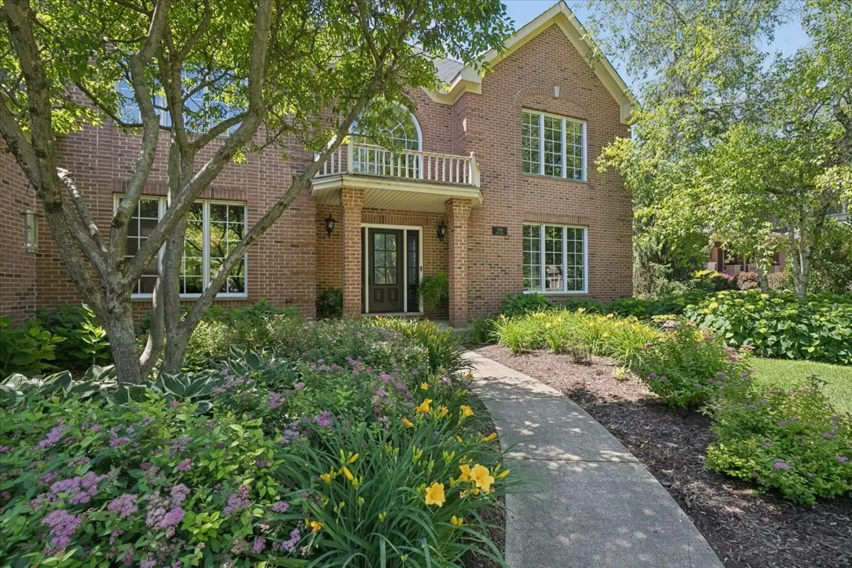 7209 Brae Court, Gurnee, IL 60031 - #1