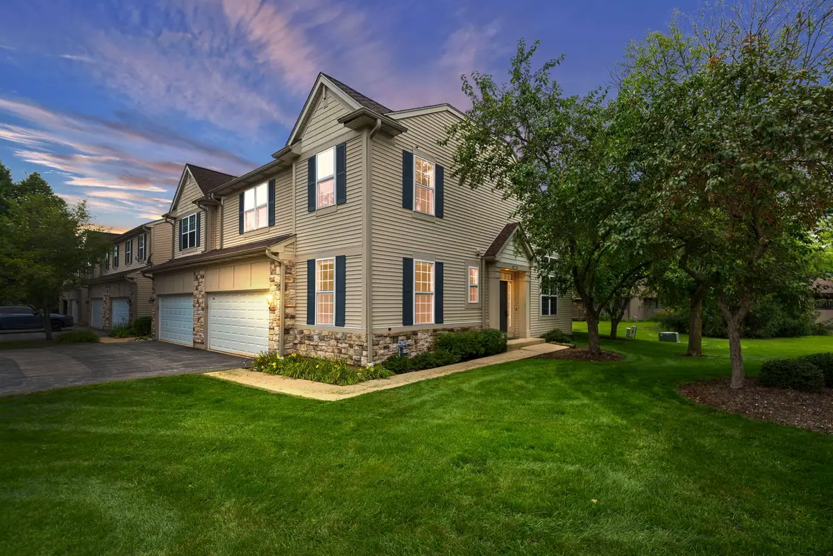 828 Amelia Court, Grayslake, IL 60030 - #1