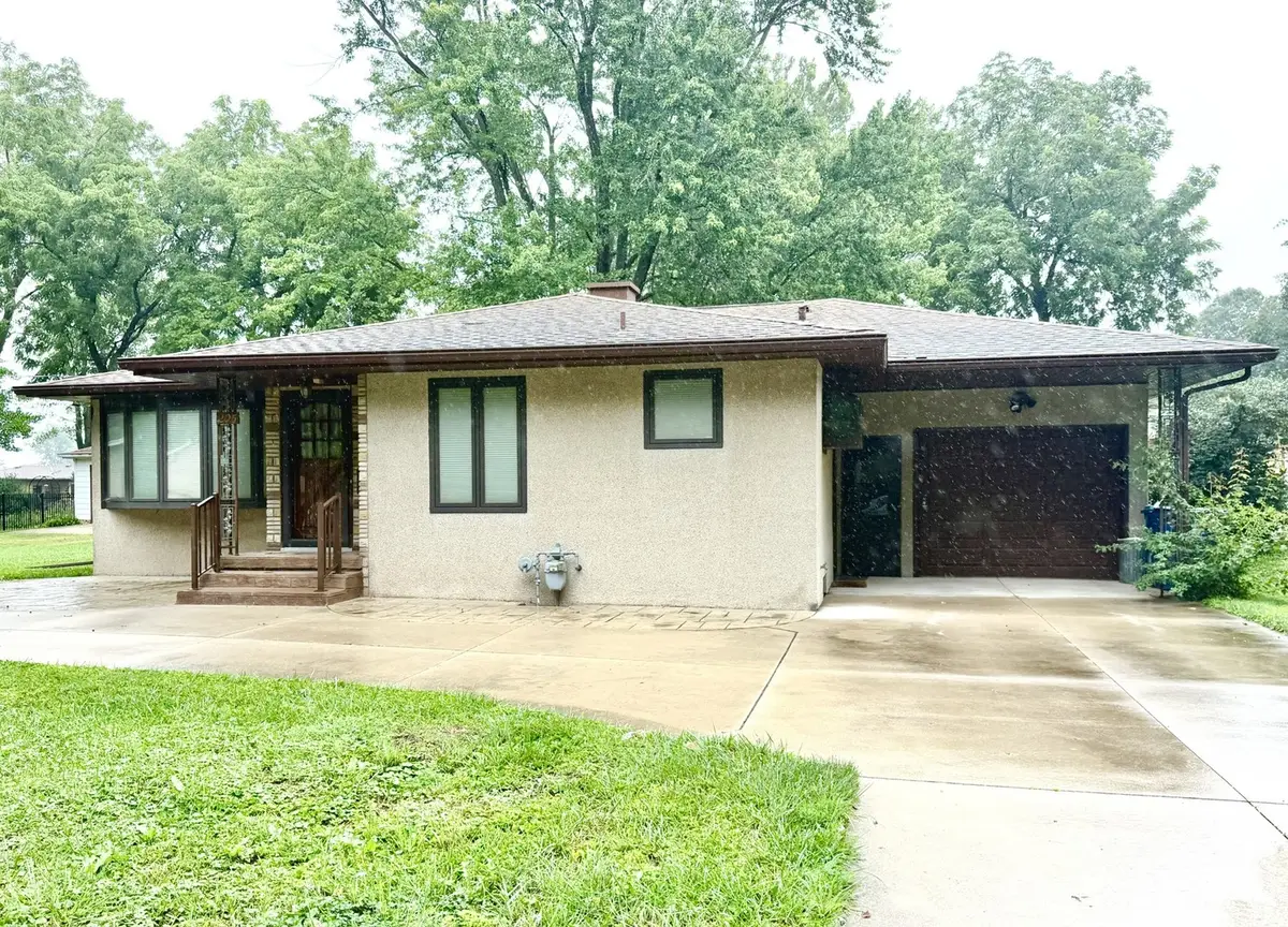 205 Oak Street, Spring Valley, IL 61362 - #1