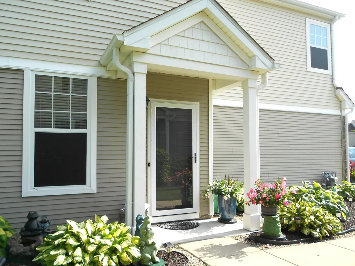 1950 Cobblestone Drive, Carpentersville, IL 60110 - #1