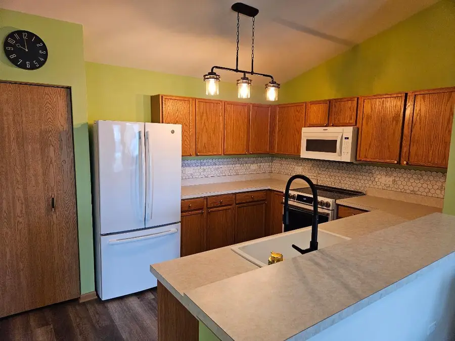 329 Silverstone Drive #329, Carpentersville, IL 60110 - #2