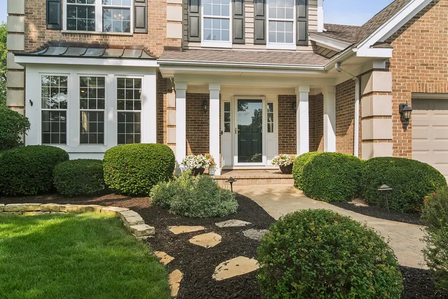 15 Dorchester Court, Hawthorn Woods, IL 60047 - #2