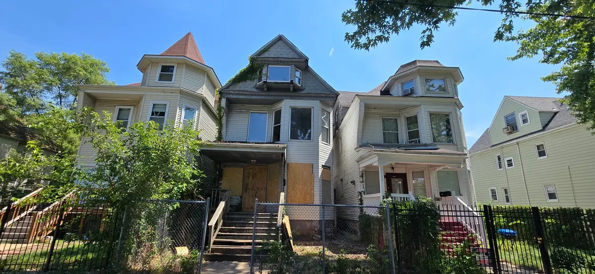 7133 S Eggleston Avenue, Chicago, IL 60621 - #1