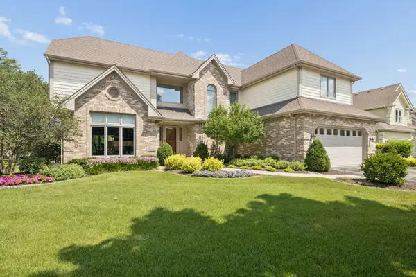 26w144 Houghton Lane, Winfield, IL 60190