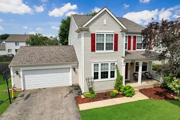 2421 Columbia Lane, Montgomery, IL 60538