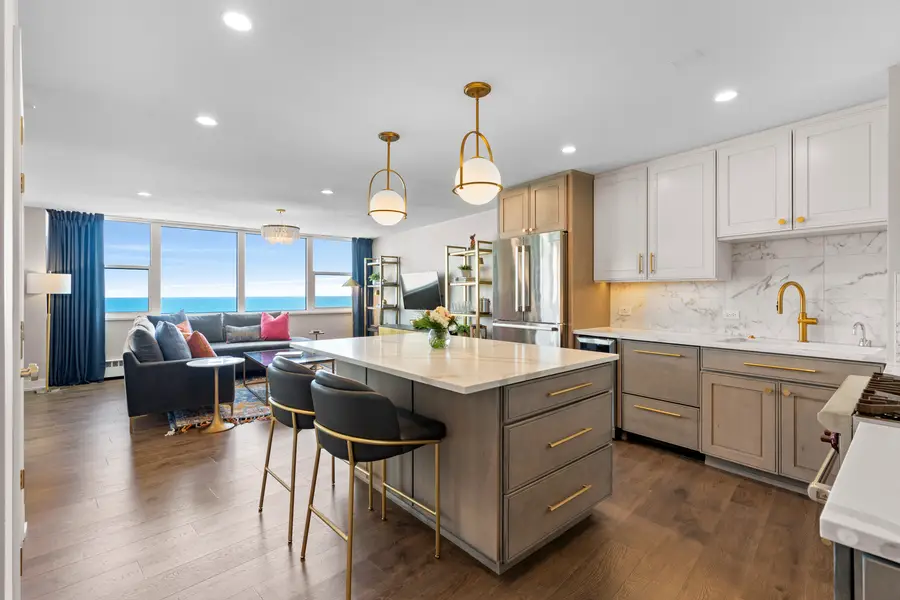 1150 N Lake Shore Drive #21F, Chicago, IL 60611 - #2