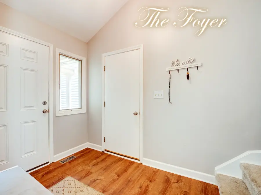 304 Bristol Lane, Fox River Grove, IL 60021 - #2
