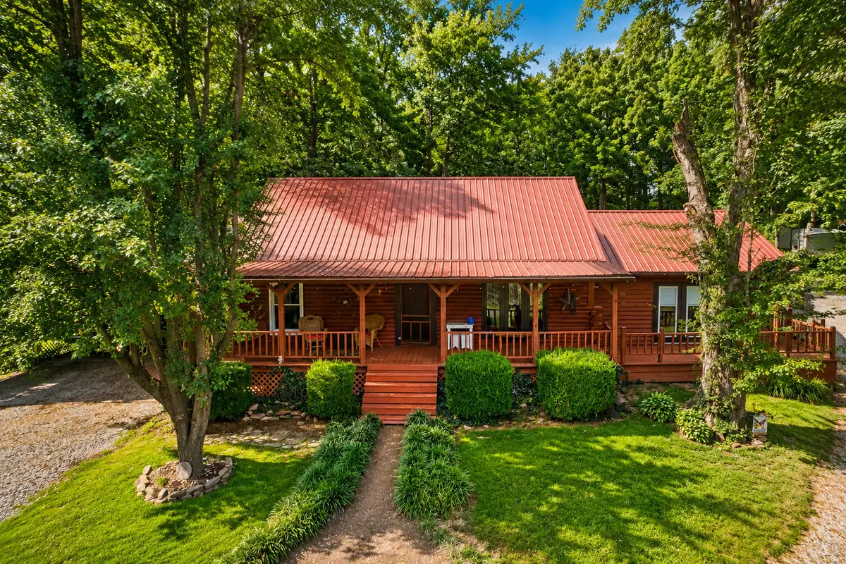 690 Ganntown Lane, Grantsburg, IL 62943 - #1
