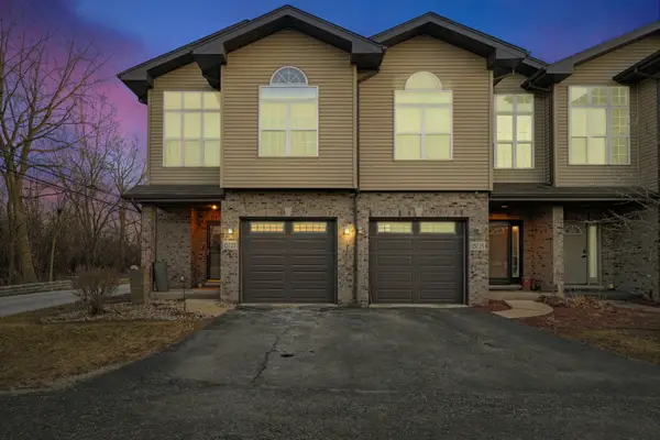 15725 S Kedzie Avenue S #9, Markham, IL 60428