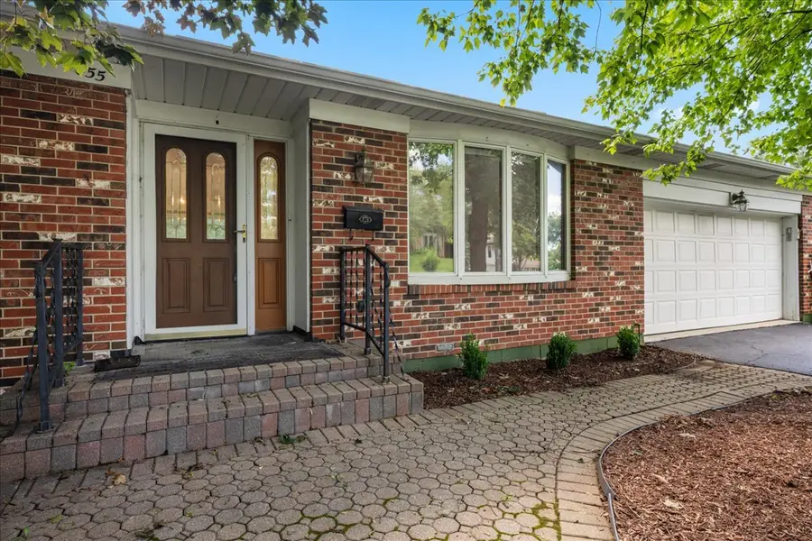 7655 Woodview Drive, Woodridge, IL 60517 - #2