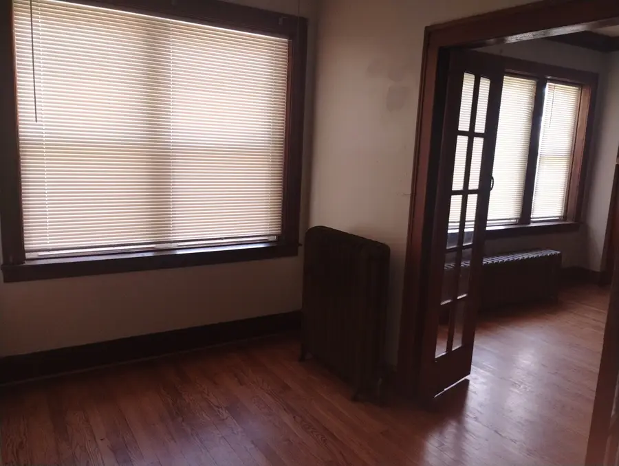 5829 S Sawyer Avenue, Chicago, IL 60629 - #2