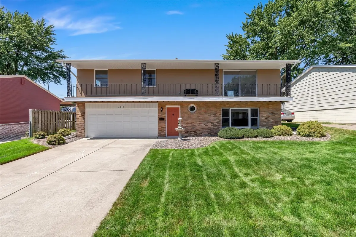 2618 N Elsie Avenue, Davenport, IA 52804 - #1