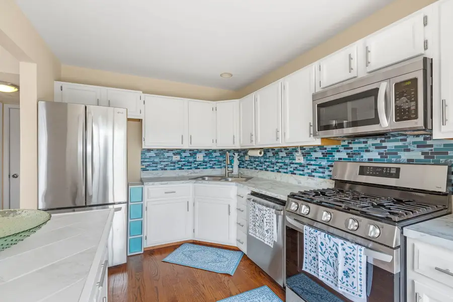 1187 Windham Lane, Elk Grove Village, IL 60007 - #3