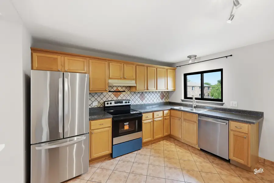2215 Nichols Road #21F, Arlington Heights, IL 60004 - #2