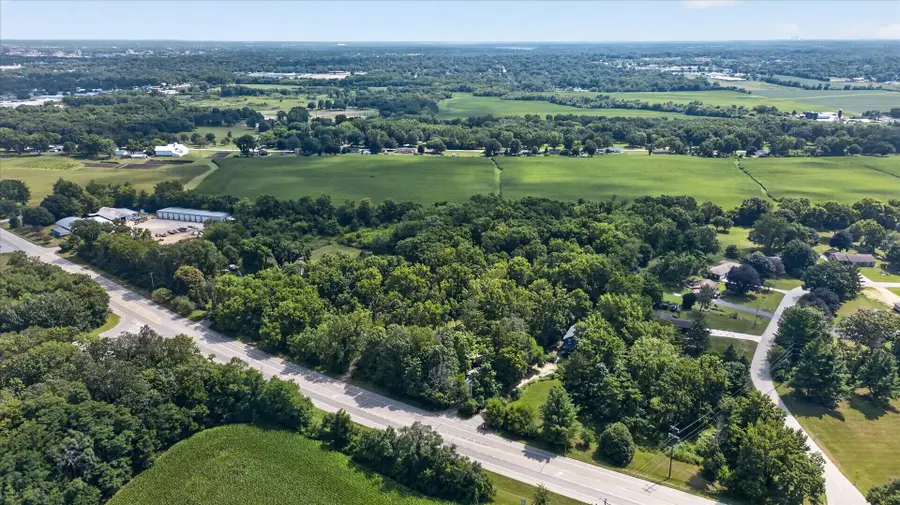 4454 Kilburn Avenue, Rockford, IL 61101 - #2