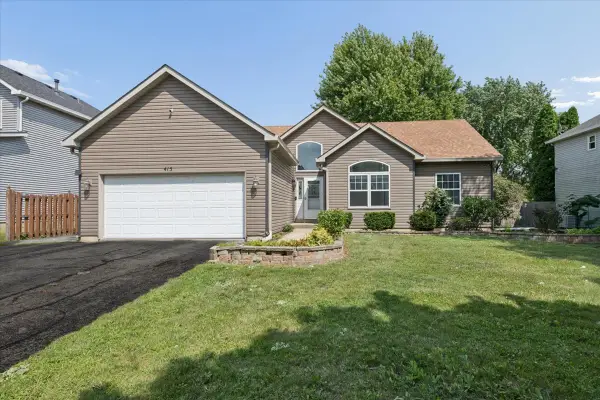 415 Juniper Drive, North Aurora, IL 60542