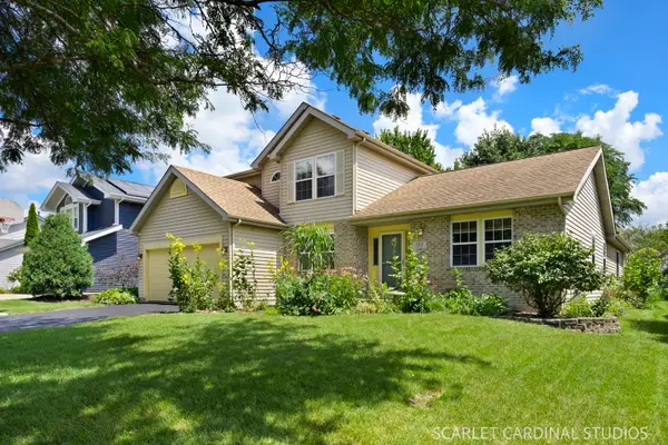 127 Forestview Lane, Aurora, IL 60502