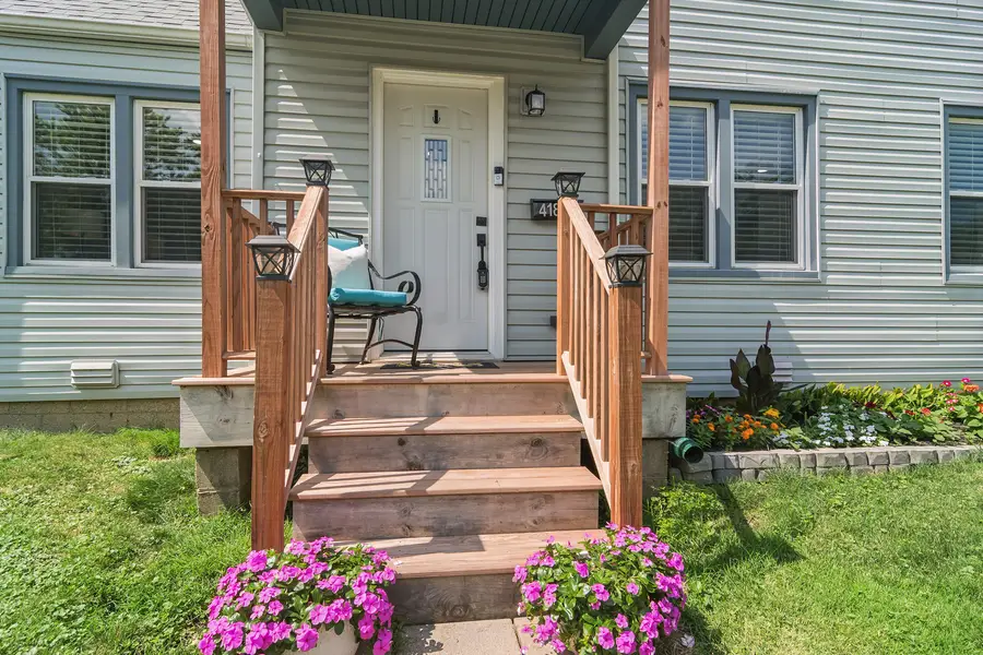 418 S Lake Terrace, Mundelein, IL 60060 - #3