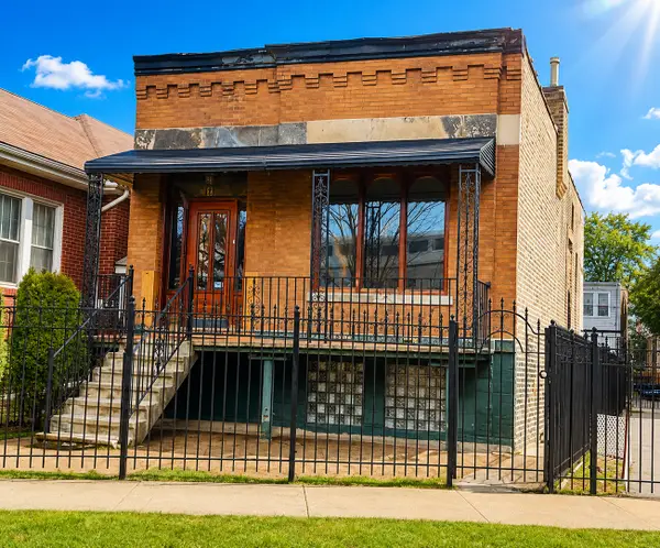 1515 N Lawndale Avenue, Chicago, IL 60651