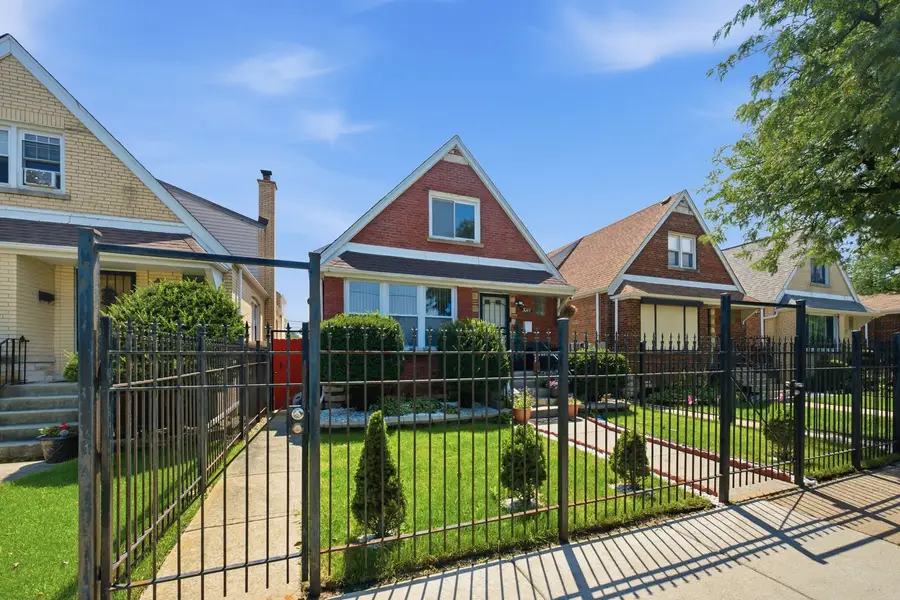 3049 W 71st Street, Chicago, IL 60629 - #2