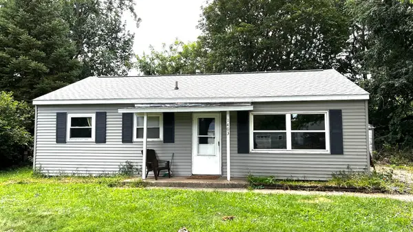 1403 Glendale Drive, Champaign, IL 61821