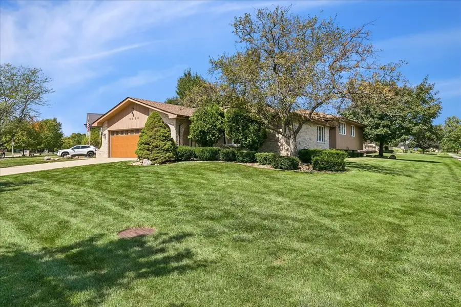 9860 Cambridge Drive, Mokena, IL 60448 - #2