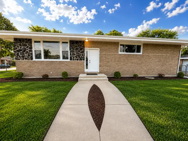 14800 La Salle Street, Dolton, IL 60419