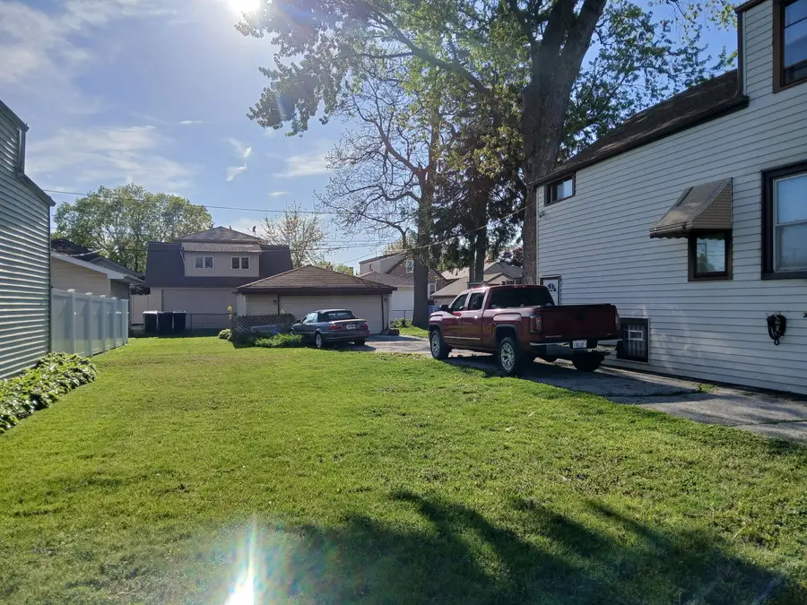 11028 S Sawyer Avenue, Chicago, IL 60655 - #3