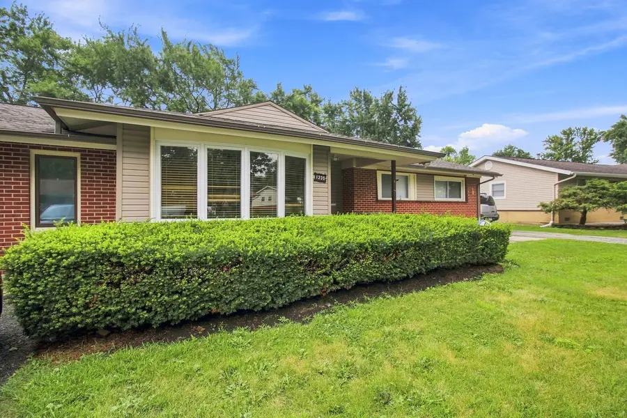 1235 Carswell Avenue, Elk Grove Village, IL 60007 - #2