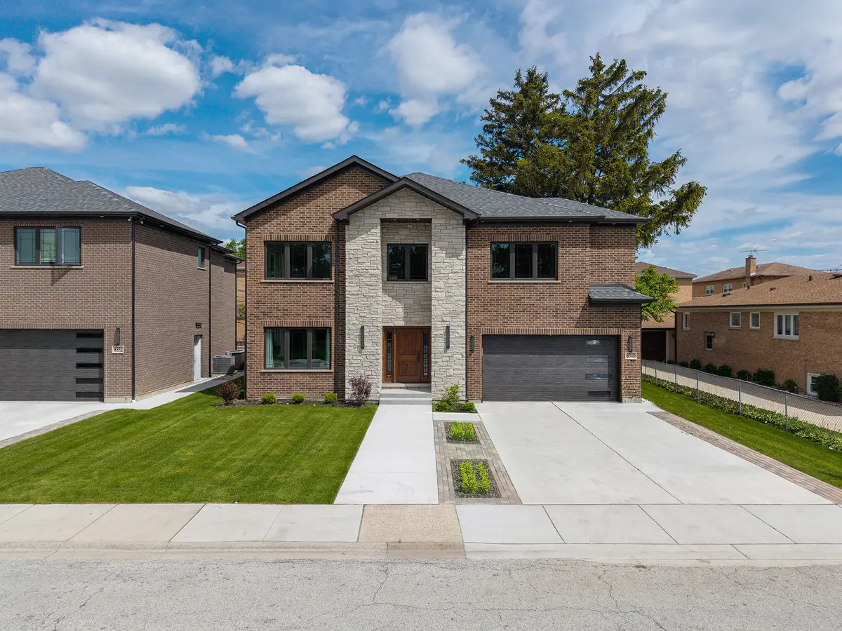 8348 W Farragut Avenue, Norridge, IL 60706 - #1