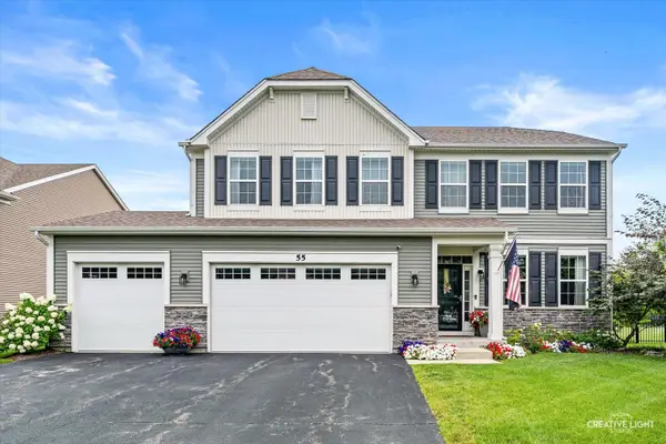 55 Windstone Drive, North Aurora, IL 60542