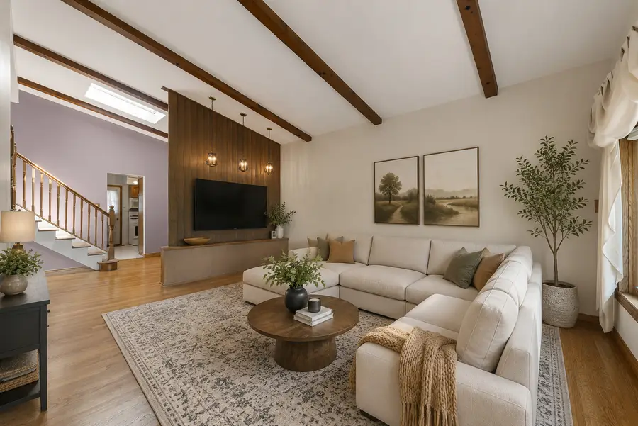 5004 W 107th Street, Oak Lawn, IL 60453 - #3