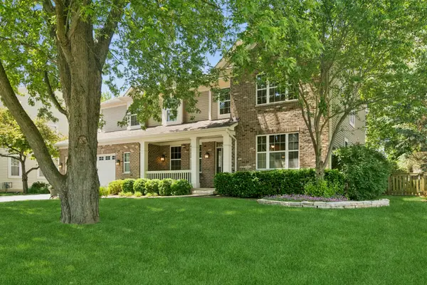 2421 Stonybrook Street, Wauconda, IL 60084