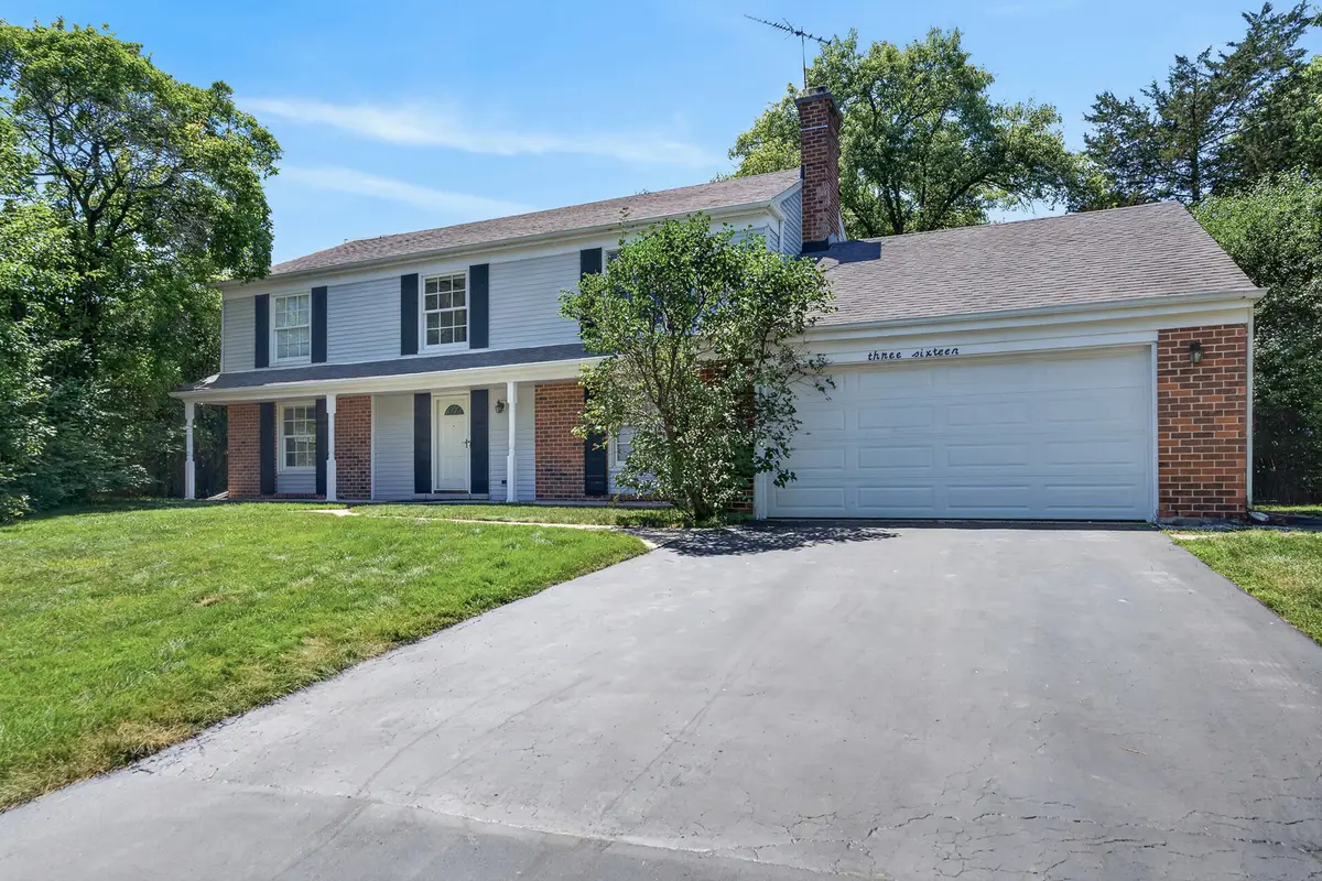 316 Fox Run Drive, Northbrook, IL 60062 - #1