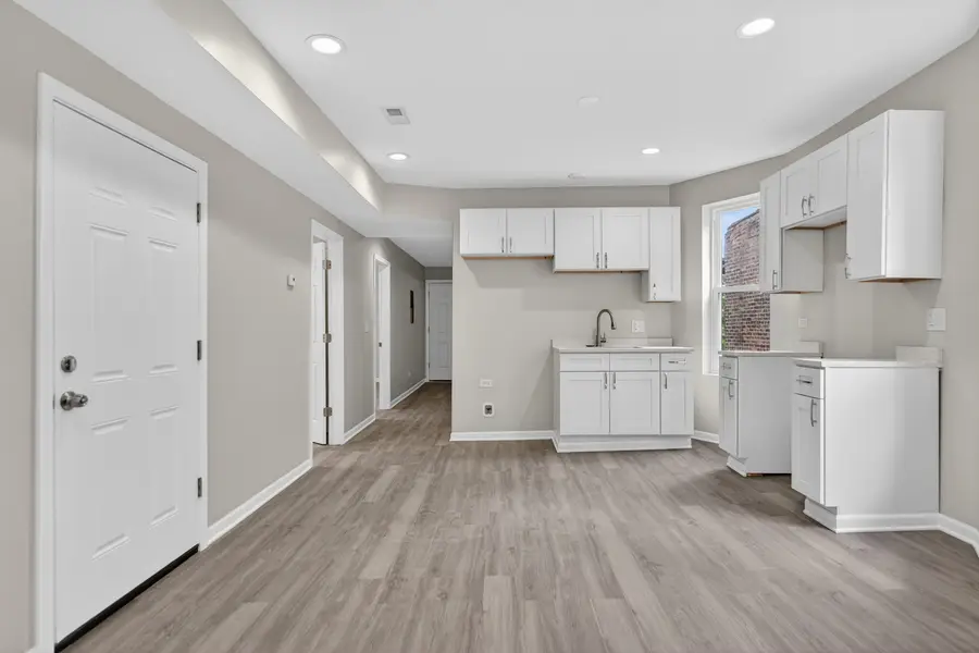 151 N Long Avenue, Chicago, IL 60644 - #3