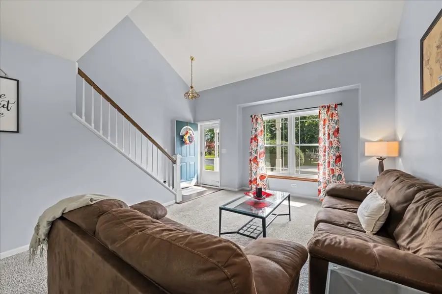 640 Green Meadow Lane, Geneva, IL 60134 - #3