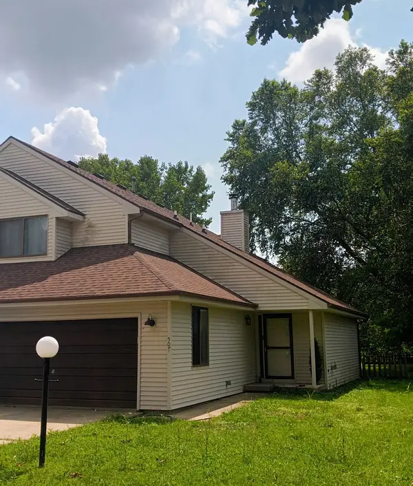 507 Clearwater Drive #1, Champaign, IL 61822