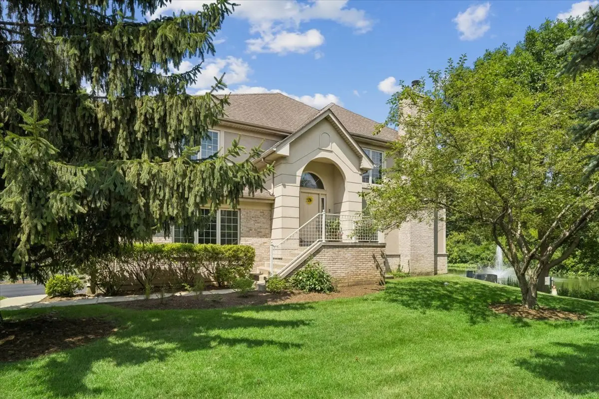 30 Beaconsfield Court, Lincolnshire, IL 60069 - #1