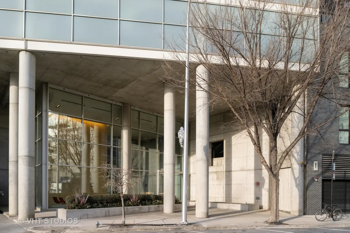 510 W Erie Street #906, Chicago, IL 60654 - #1